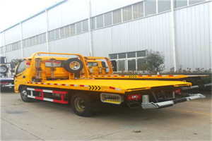 克孜勒苏附近拖车救援搭电